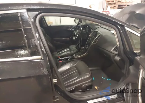 2013 Buick Verano Leather Group из США, поврежденный, VIN 1G4PS5SK2D4228791